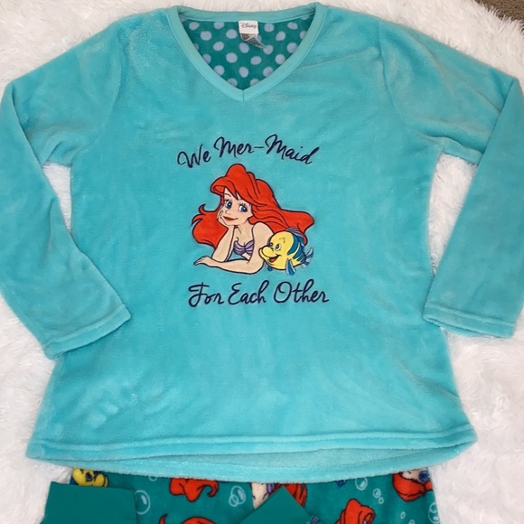 Disney Little Mermaid Fleece Pajama Set Size Large - Picture 2 of 11